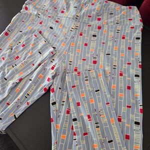 LuLaRoe Multicolor Geometric Leggings